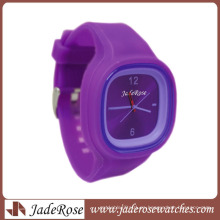 Artículos baratos para la venta Reloj de aleación de moda Venta Lady Colorful Wathes Silicona